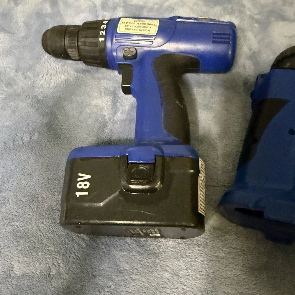 Drill Master 18V Cordless‎ Drill And Flash Light 1 Battery No Charger